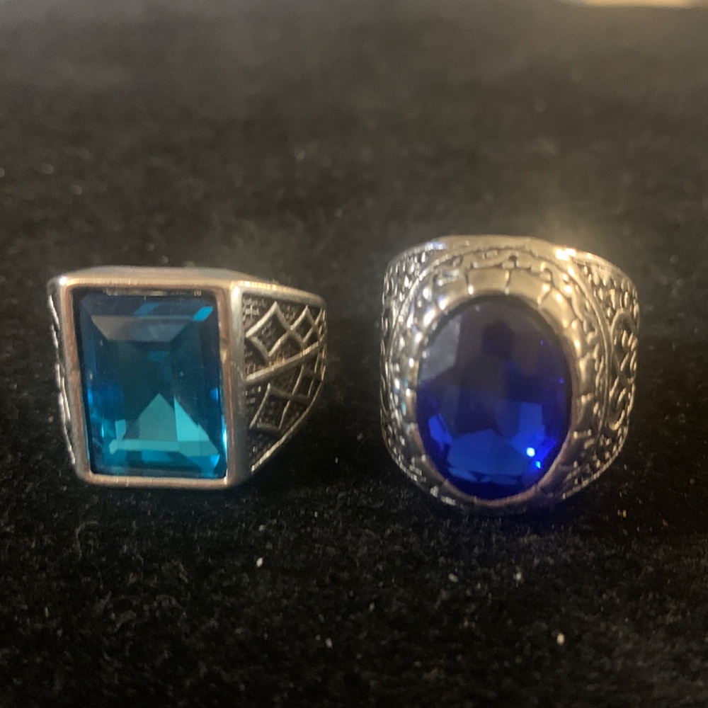 Elegant Silver and Blue Gemstone Rings